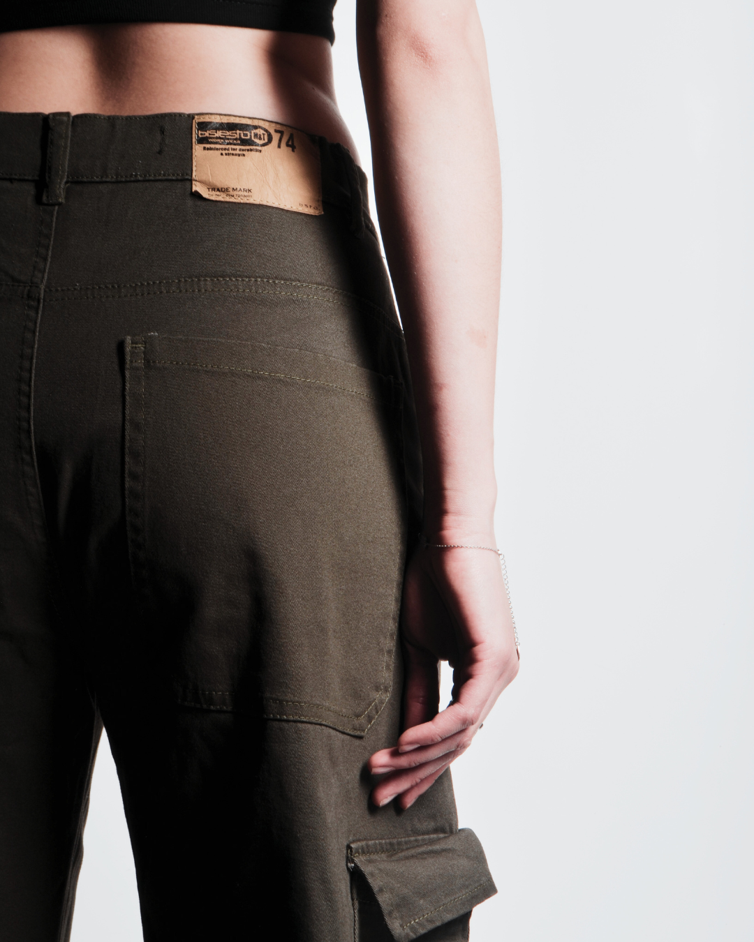 CARGO DRIL MILITARY GREEN